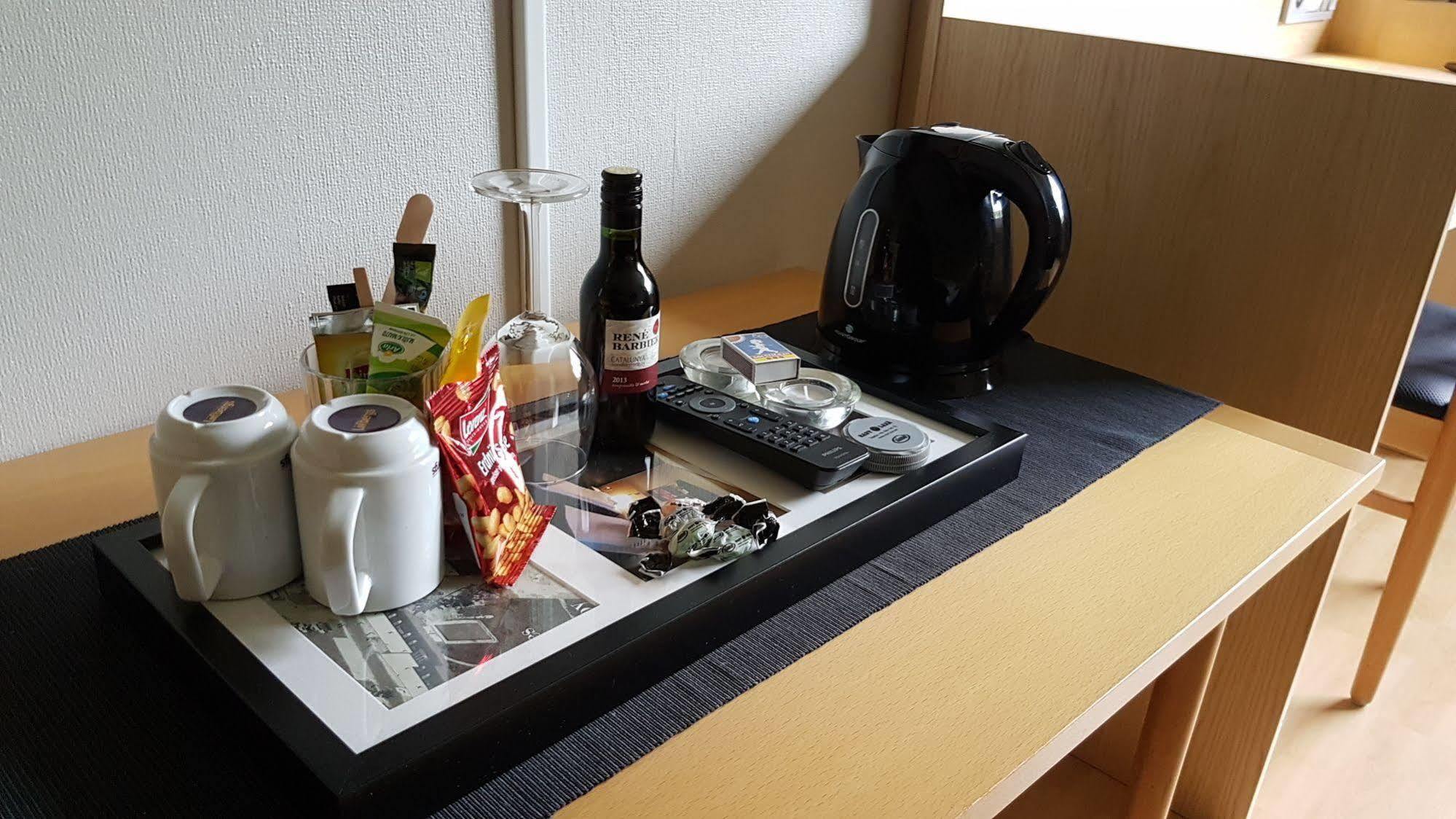 ホテル Rastpunkt Laxå エクステリア 写真